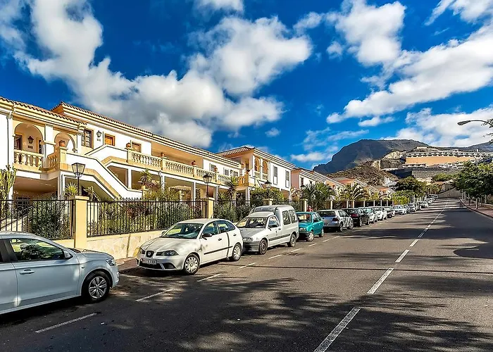 Windsor Panoramic Americas Apartment *